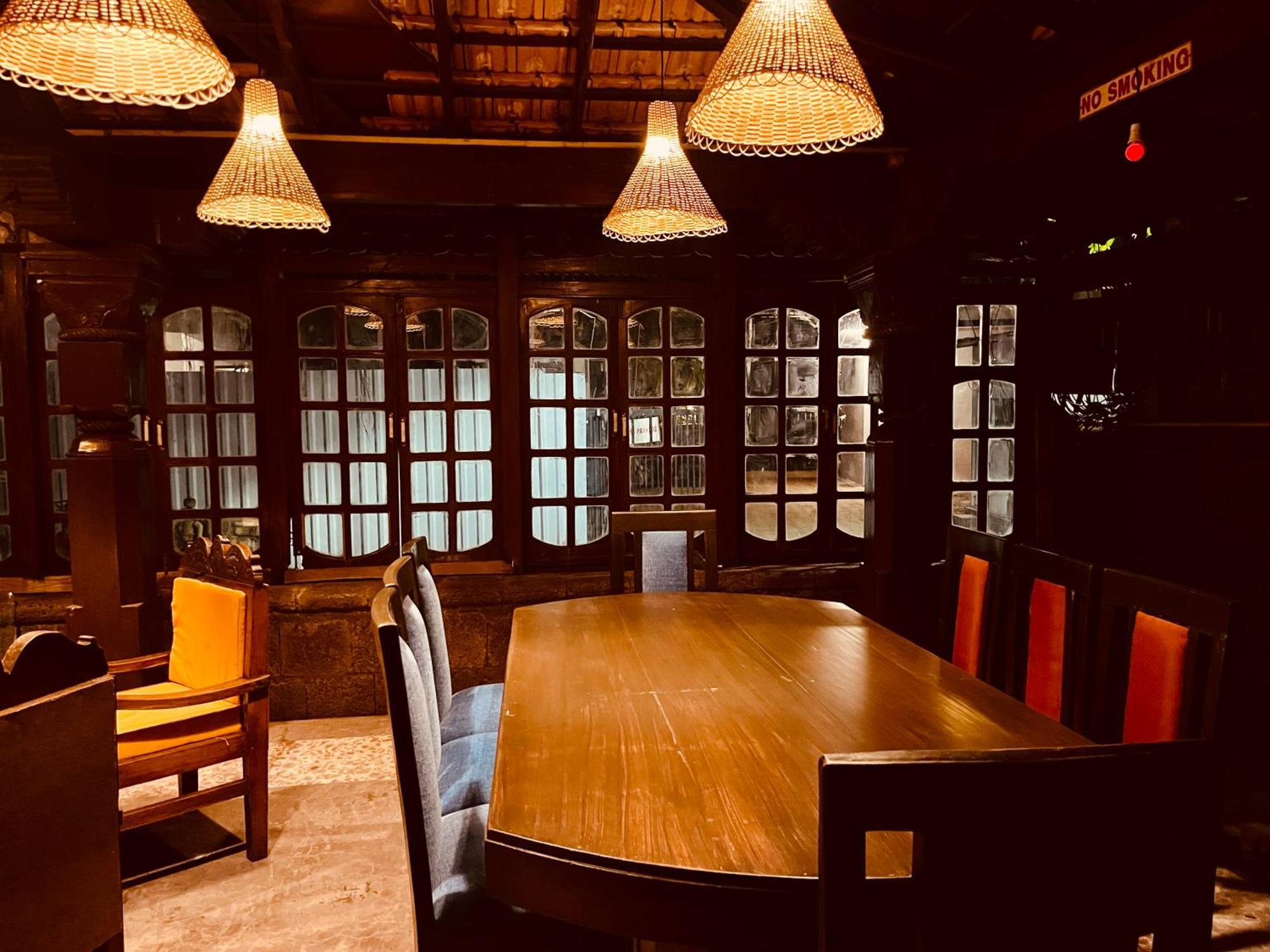 Madpackers Goa Anjuna - Bar エクステリア 写真
